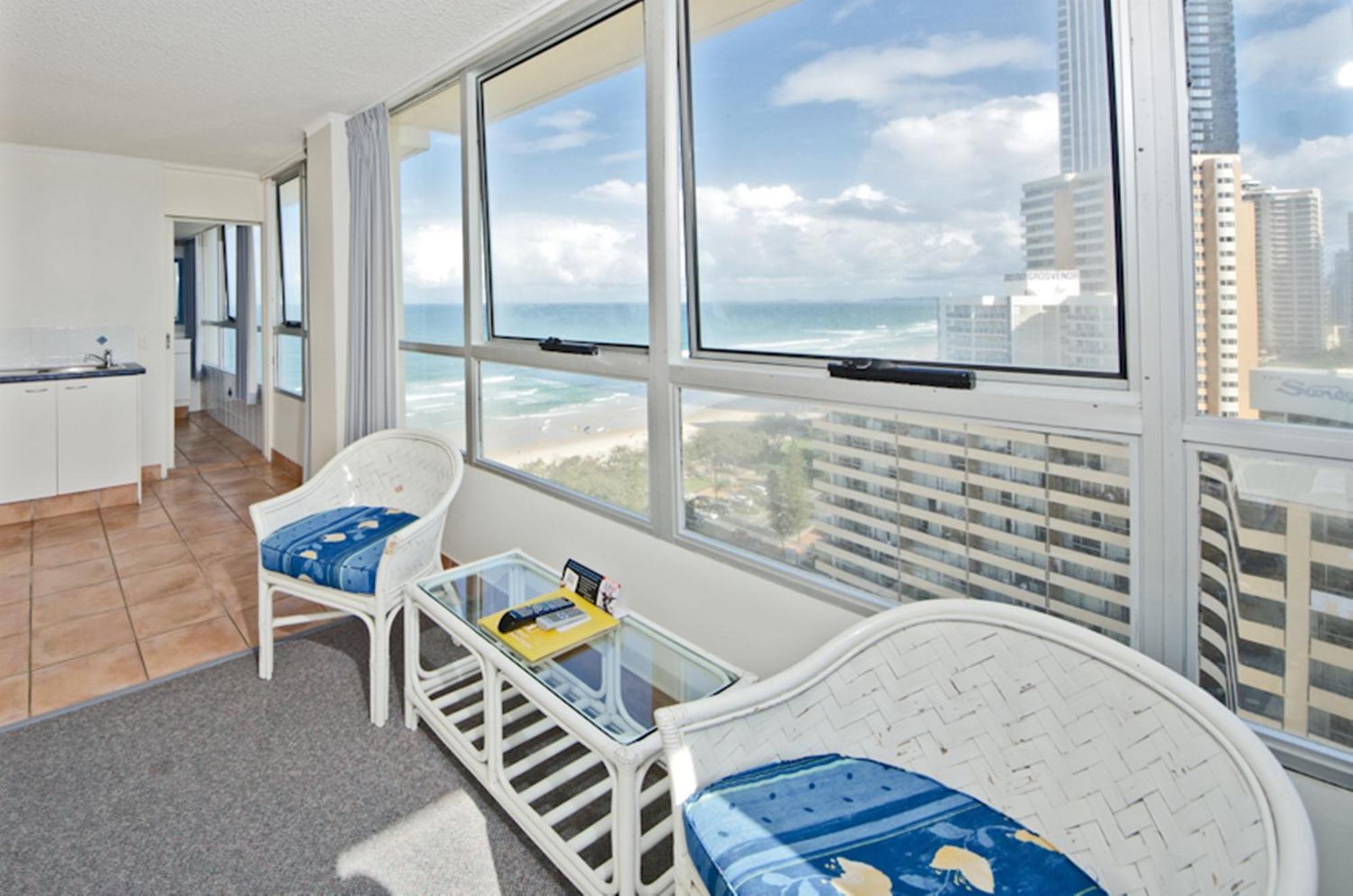 Chateau Beachside Resort Gold Coast Buitenkant foto